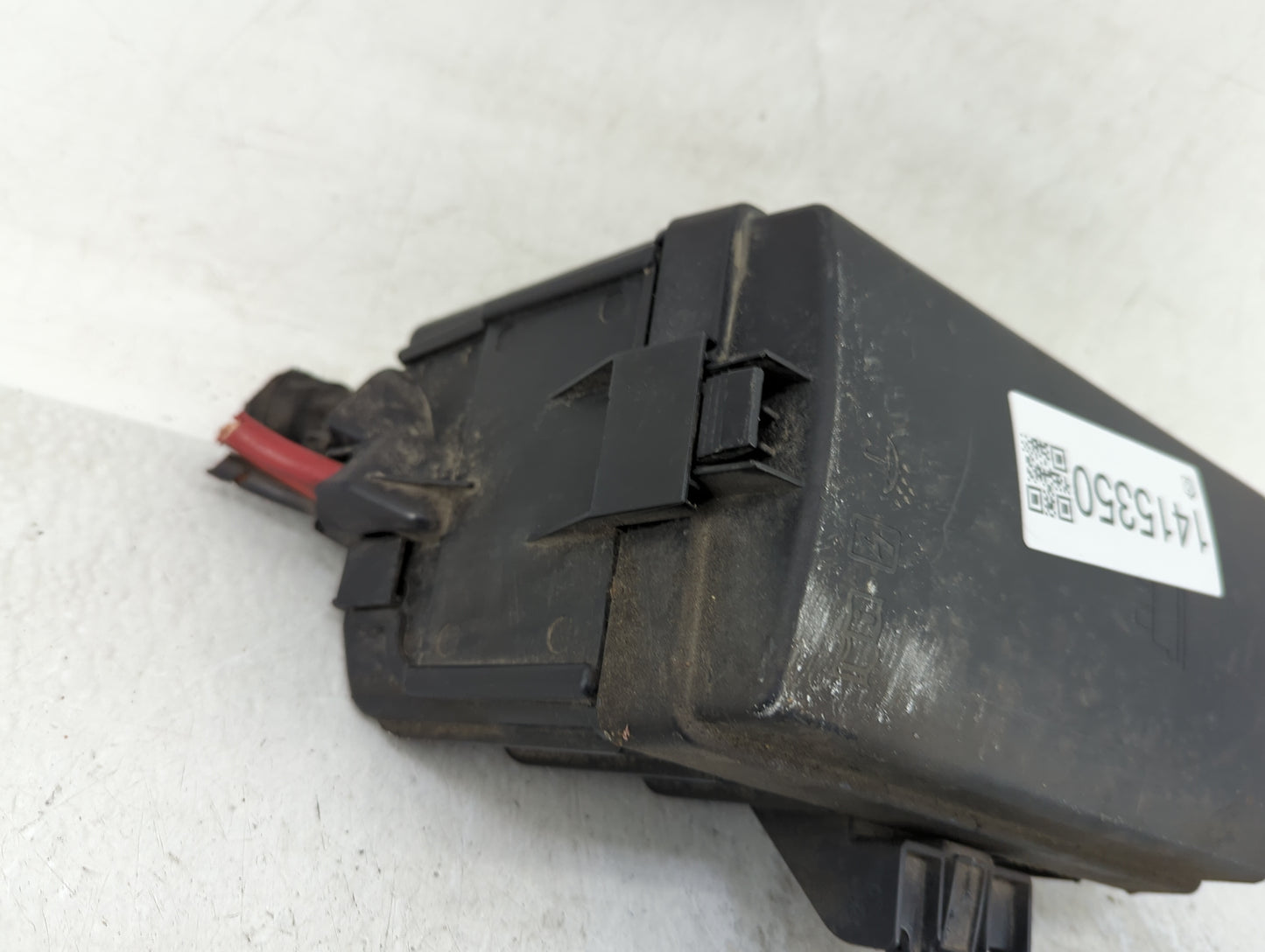 2015-2019 Volkswagen Golf Fusebox Fuse Box Panel Relay Module Fits Fits 2015 2016 2017 2018 2019 2020 2021 2022 OEM Used Aut