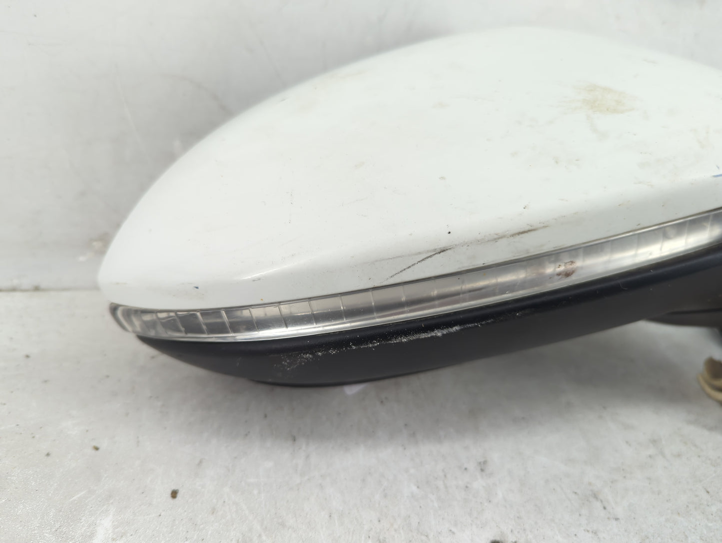2015-2019 Volkswagen Golf Passenger Side View Mirror - Right Door Mirror OEM Used - Oemusedautoparts1.com