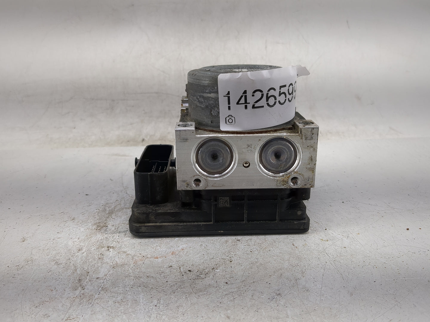 2015-2016 Volkswagen Golf ABS Pump Control Module Replacement P/N:3Q0907379P Fits Fits 2015 2016 2017 OEM Used Auto Parts - 
