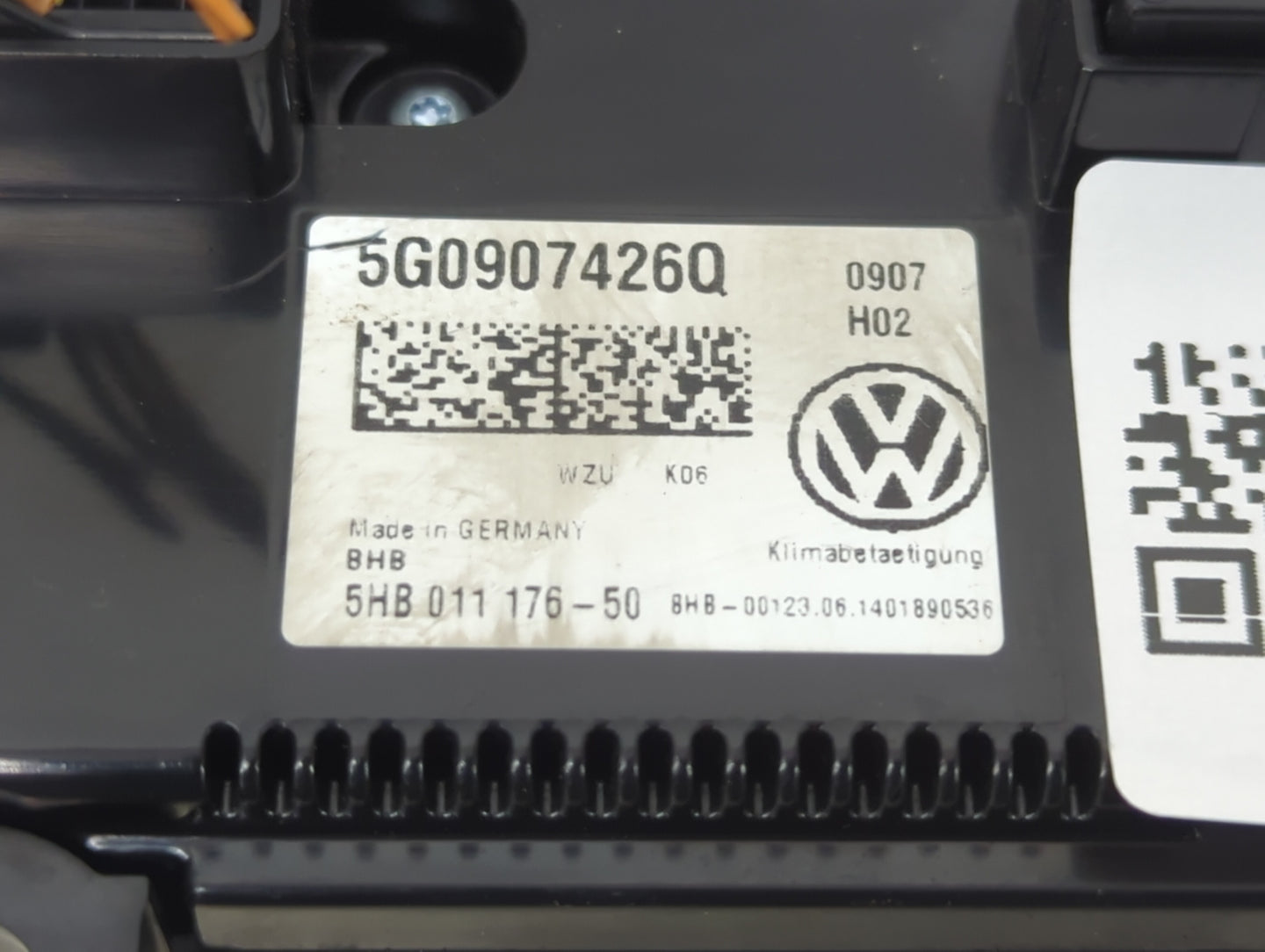 2015 Volkswagen Golf Climate Control Module Temperature AC/Heater Replacement P/N:5G0907426Q Fits OEM Used Auto Parts - Oemu