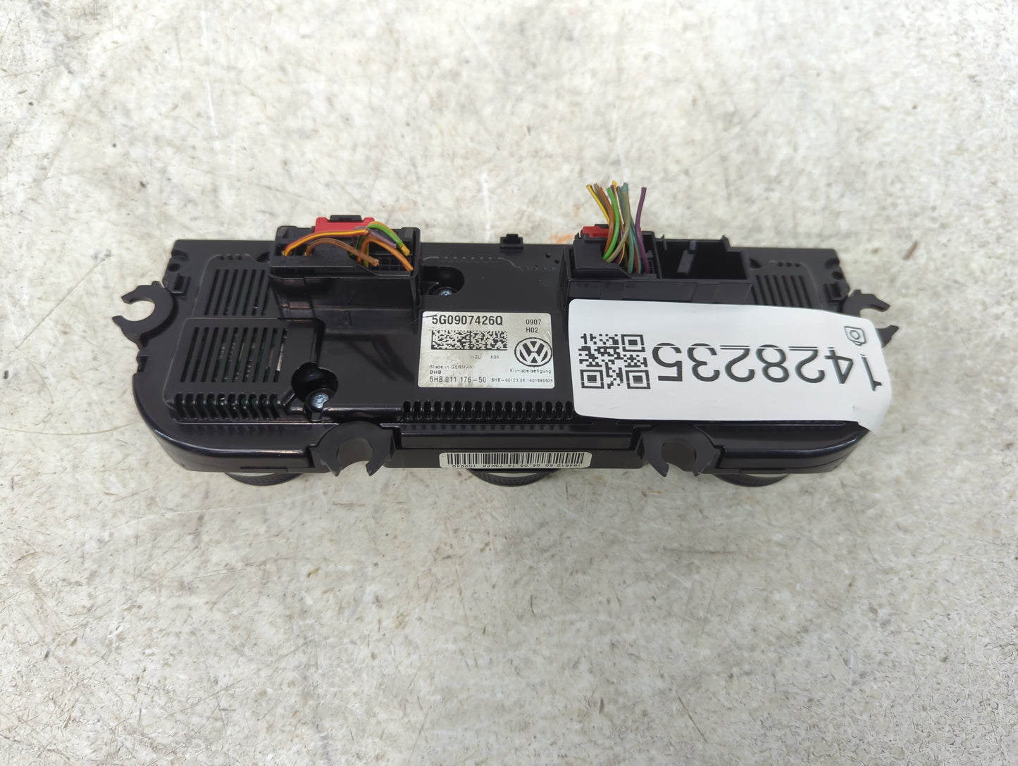 2015 Volkswagen Golf Climate Control Module Temperature AC/Heater Replacement P/N:5G0907426Q Fits OEM Used Auto Parts - Oemu