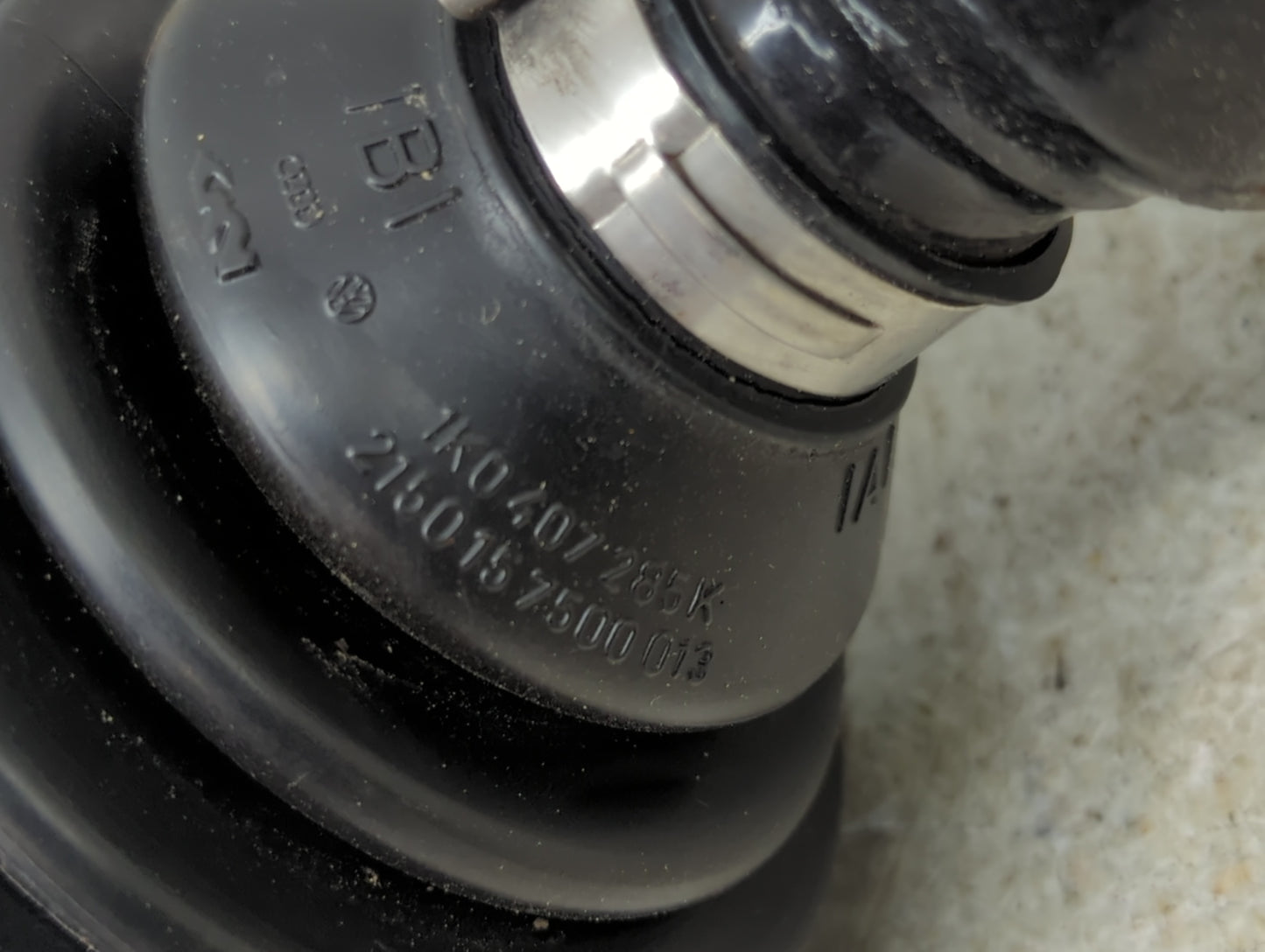 2015-2017 Volkswagen Golf Axle Shaft Front Passenger Cv C/v 1428641 - Oemusedautoparts1.com