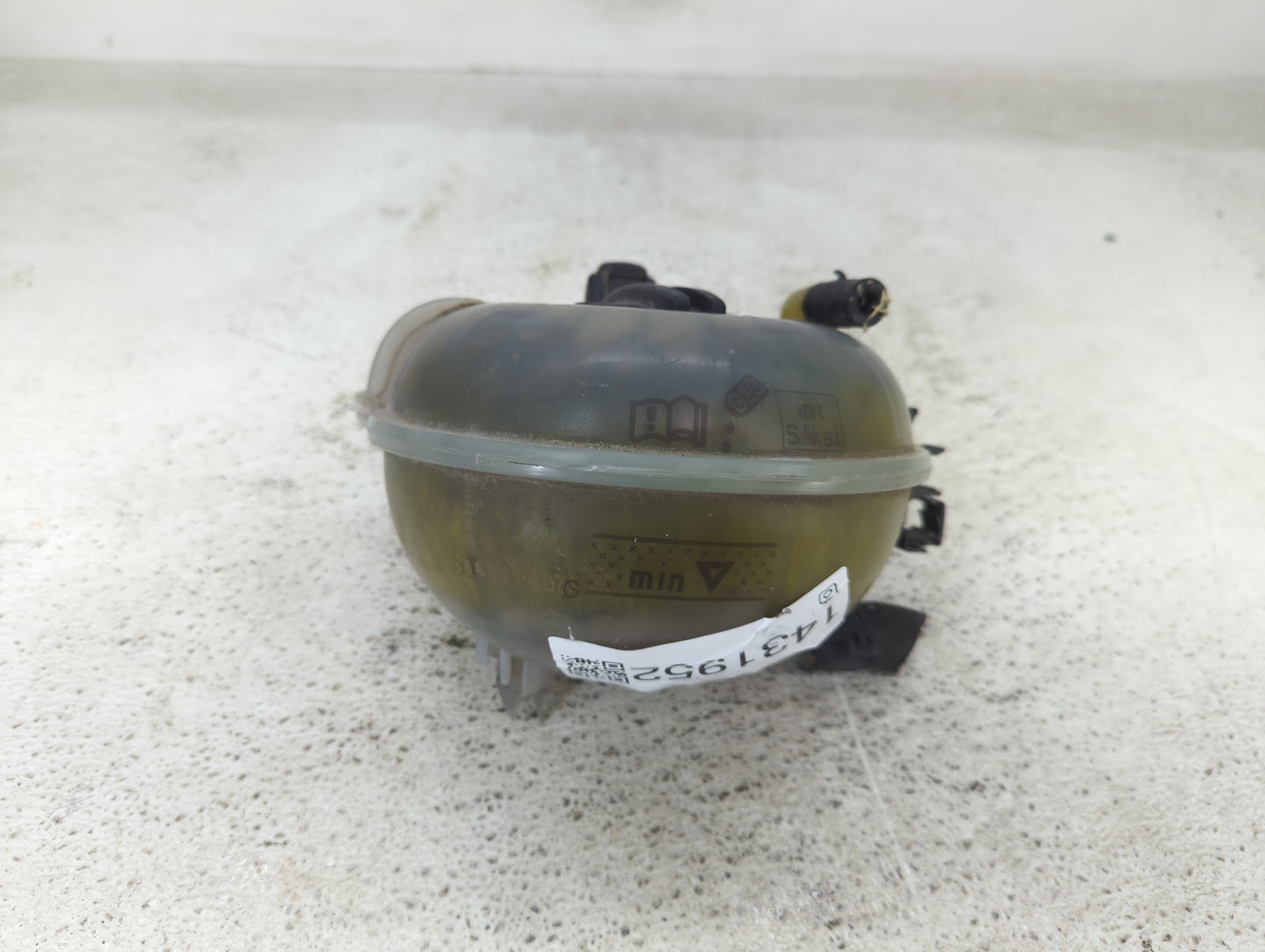 2015 Volkswagen Golf Radiator Coolant Overflow Expansion Tank Bottle 1431952 - Oemusedautoparts1.com