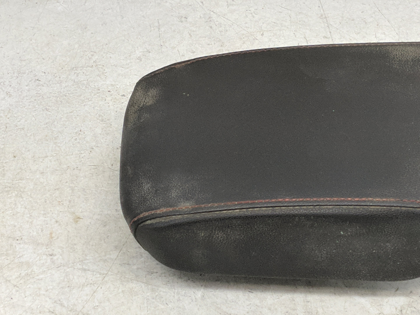 2015 Volkswagen Golf Center Console Armrest Cover Lid Fits OEM Used Auto Parts - Oemusedautoparts1.com