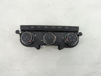 compare product 2015 Volkswagen Golf Climate Control Module Temperature AC/Heater Replacement P/N:5G0907426R 5HB011176-51 Fits OEM Used Auto Parts