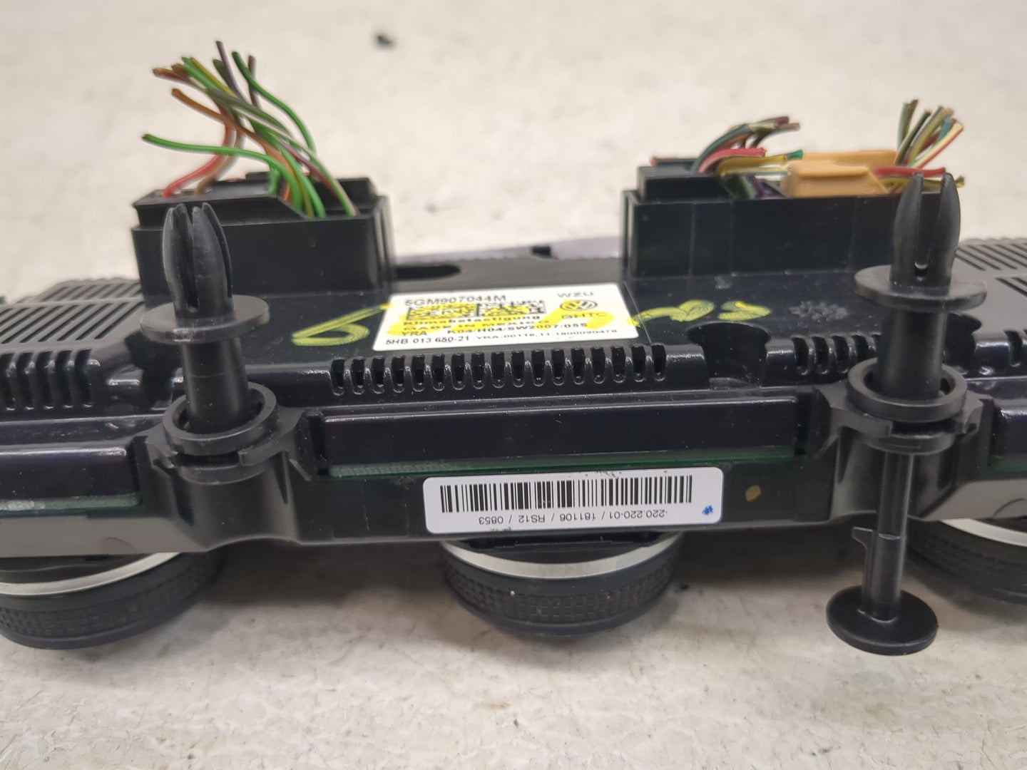 2015 Volkswagen Golf Climate Control Module Temperature AC/Heater Replacement P/N:5G0907044M 5HB013680-21, 5G0907044 Fits OE