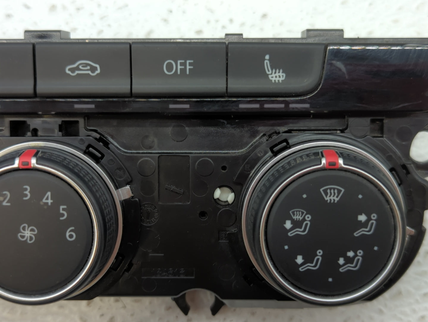 2015 Volkswagen Golf Climate Control Module Temperature AC/Heater Replacement P/N:5G0907426R 5G0907426N Fits OEM Used Auto P