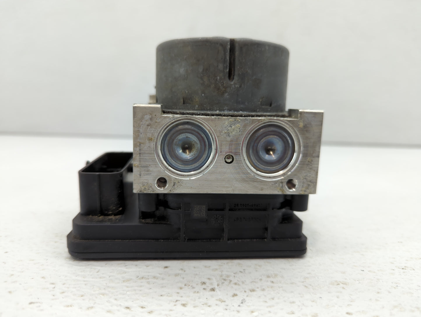 2015-2016 Volkswagen Golf ABS Pump Control Module Replacement P/N:3Q0 614 517 Fits Fits 2015 2016 2017 OEM Used Auto Parts -