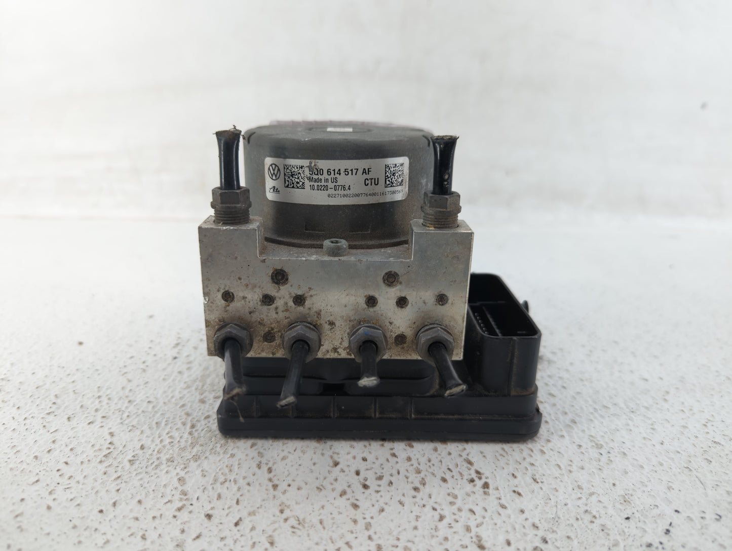 2015-2016 Volkswagen Golf ABS Pump Control Module Replacement P/N:5Q0 614 517 AF 3Q0 614 517 Fits Fits 2015 2016 2017 OEM Us