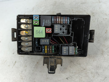 2015-2019 Volkswagen Golf Fusebox Fuse Box Panel Relay Module P/N:6351-2835 6351-2832 Fits OEM Used Auto Parts