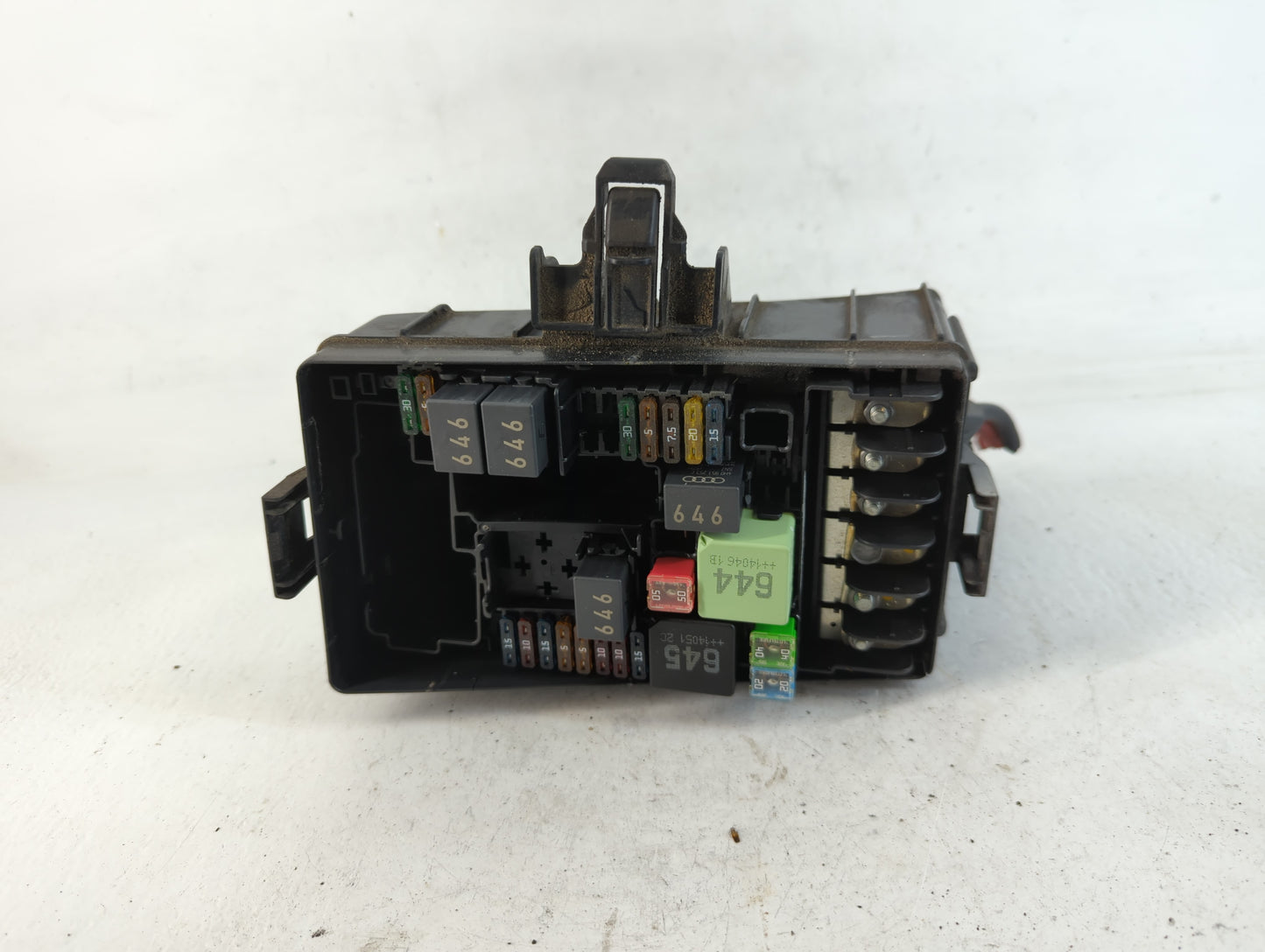 2015-2019 Volkswagen Golf Fusebox Fuse Box Panel Relay Module P/N:6351-2386 Fits Fits 2015 2016 2017 2018 2019 2020 2021 202