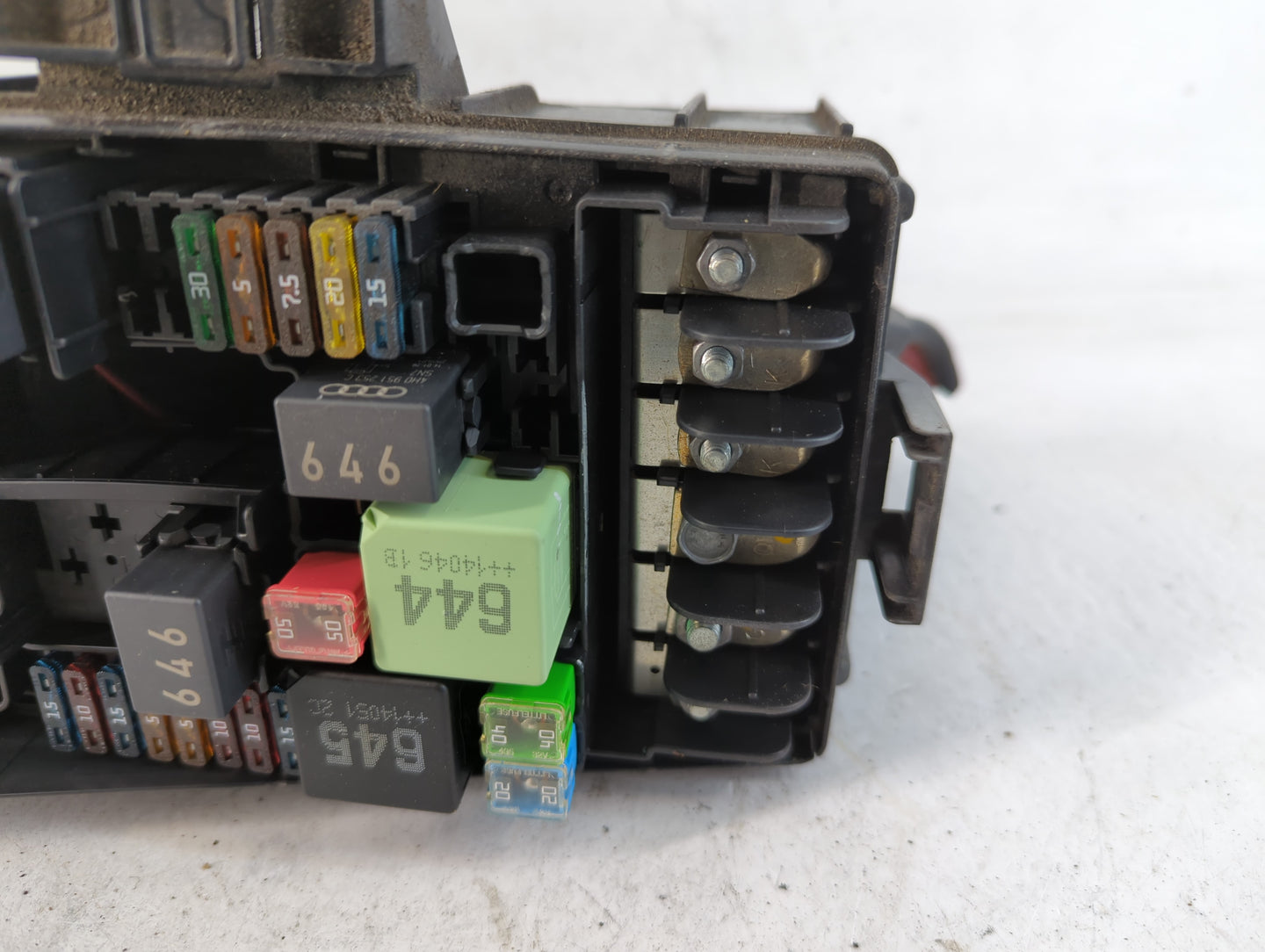 2015-2019 Volkswagen Golf Fusebox Fuse Box Panel Relay Module P/N:6351-2386 Fits Fits 2015 2016 2017 2018 2019 2020 2021 202