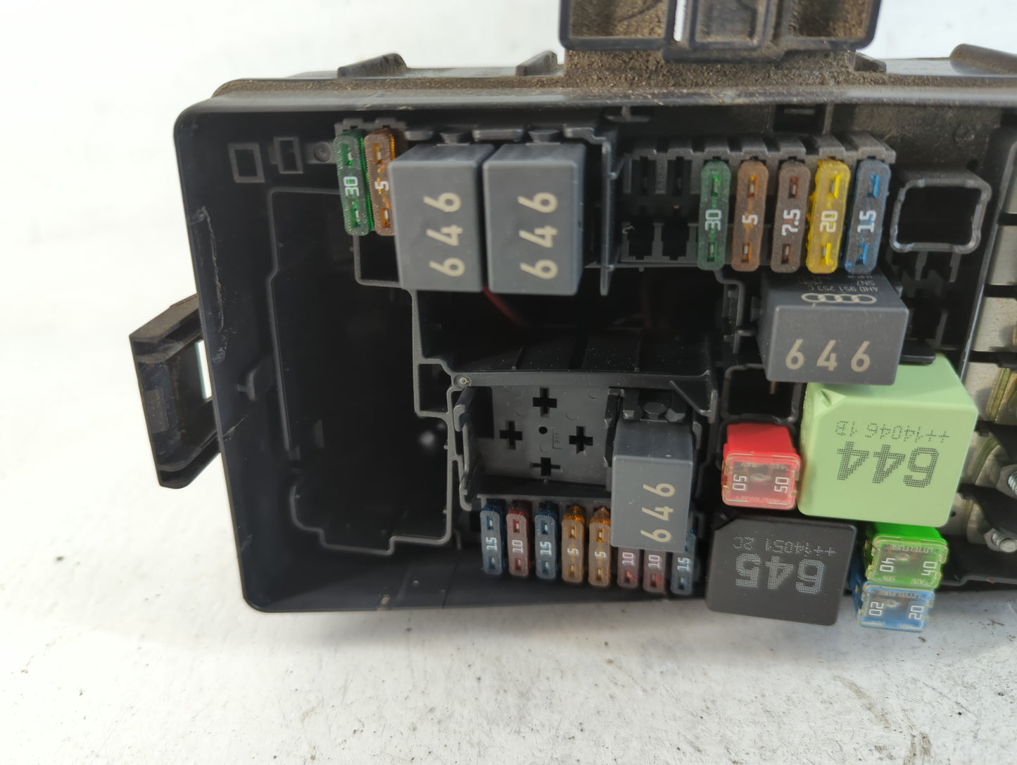2015-2019 Volkswagen Golf Fusebox Fuse Box Panel Relay Module P/N:6351-2386 Fits Fits 2015 2016 2017 2018 2019 2020 2021 202