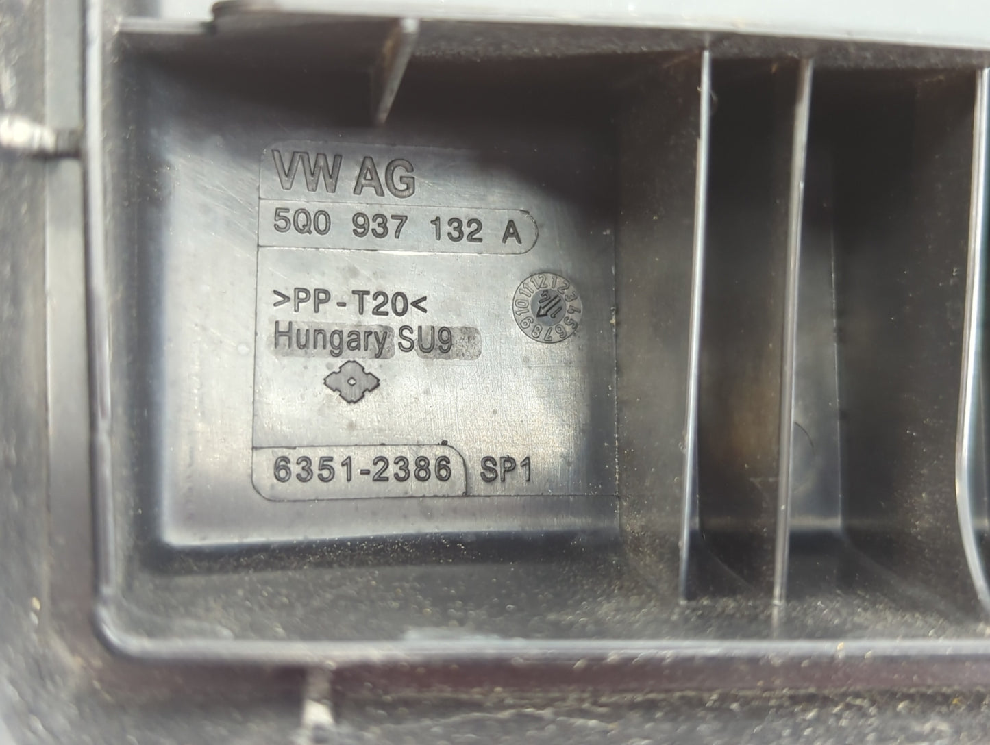 2015-2019 Volkswagen Golf Fusebox Fuse Box Panel Relay Module P/N:PP-T20 5Q0 937 132 A Fits OEM Used Auto Parts - Oemusedaut