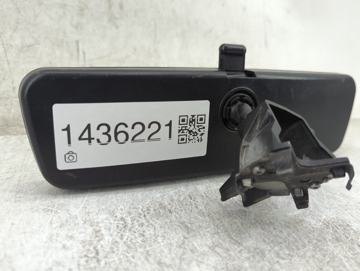 2015 Volkswagen Golf Gti Interior Rear View Mirror Replacement OEM Fits OEM Used Auto Parts - Oemusedautoparts1.com