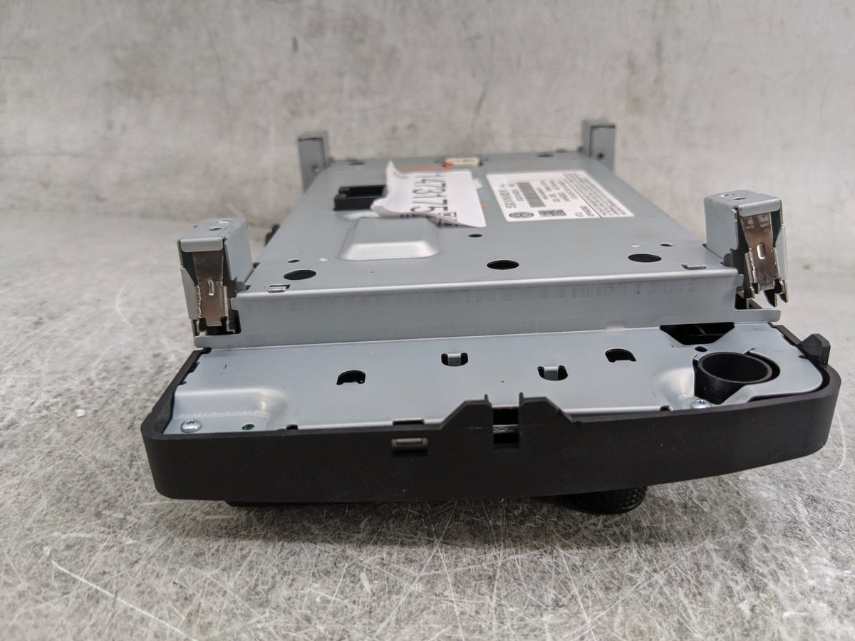 Volkswagen Golf Gti Information Radio Display Screen 1473175 - Oemusedautoparts1.com