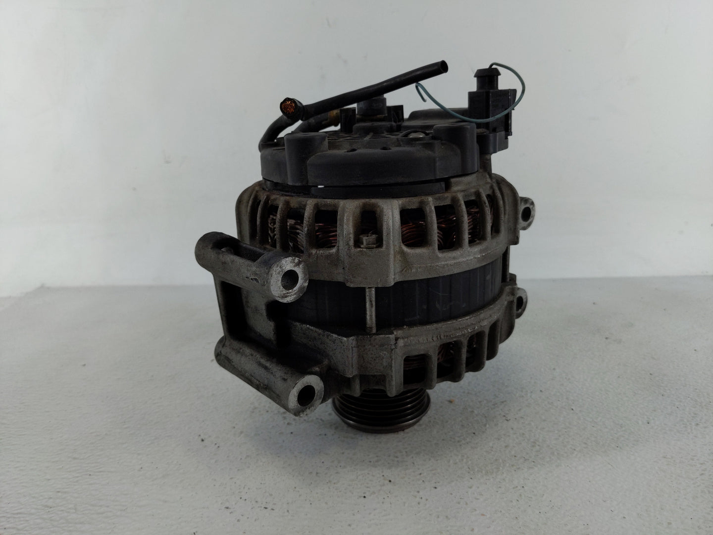 2015-2017 Volkswagen Gti Alternator Replacement Generator Charging Assembly Engine OEM P/N:06J 903 023Q Fits OEM Used Auto P