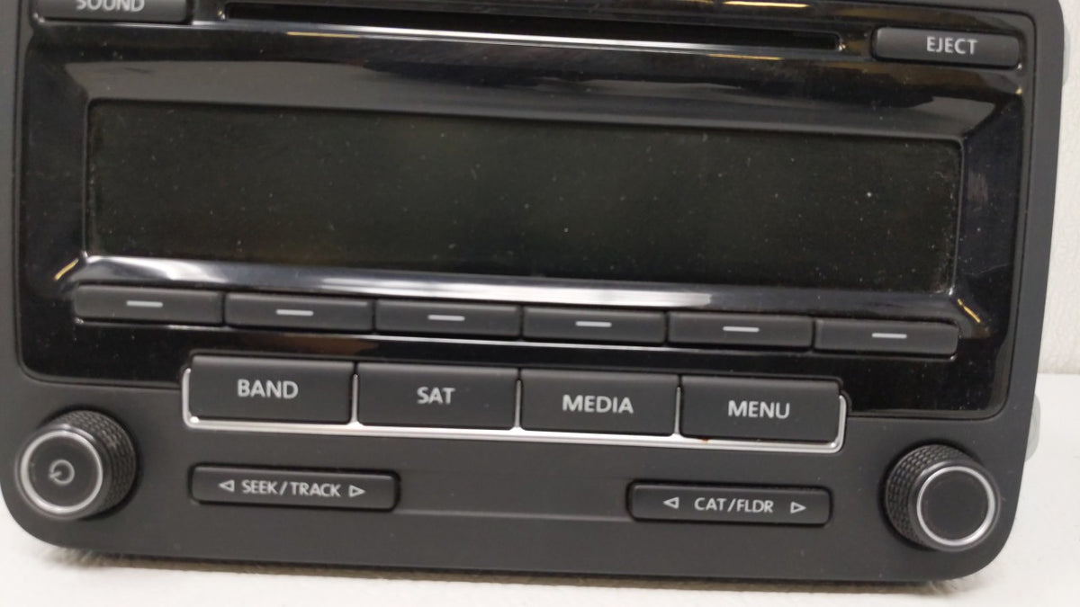 2015-2017 Volkswagen Jetta Am Fm Cd Player Radio Receiver 108209 - Oemusedautoparts1.com