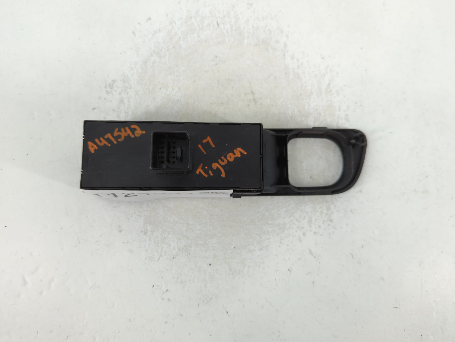 2005-2018 Volkswagen Jetta Master Power Window Switch Replacement Driver Side Left P/N:1K4 959 857 B Fits OEM Used Auto Part