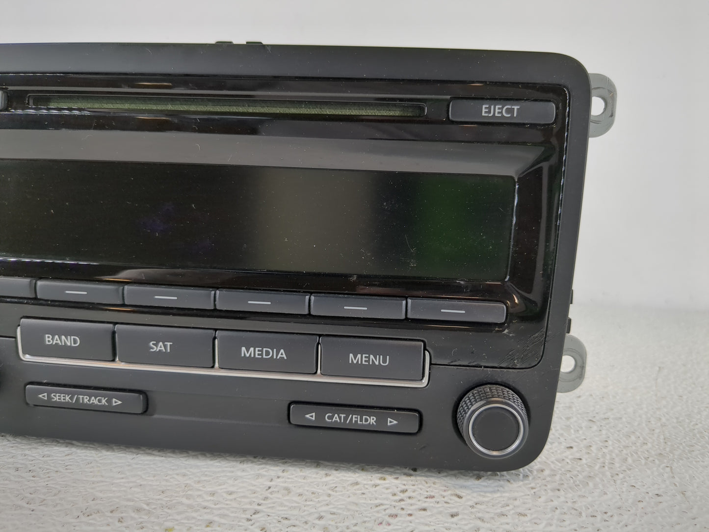 2015-2017 Volkswagen Jetta Radio AM FM Cd Player Receiver Replacement P/N:1K0 035 164 J Fits Fits 2014 2015 2016 2017 OEM Us