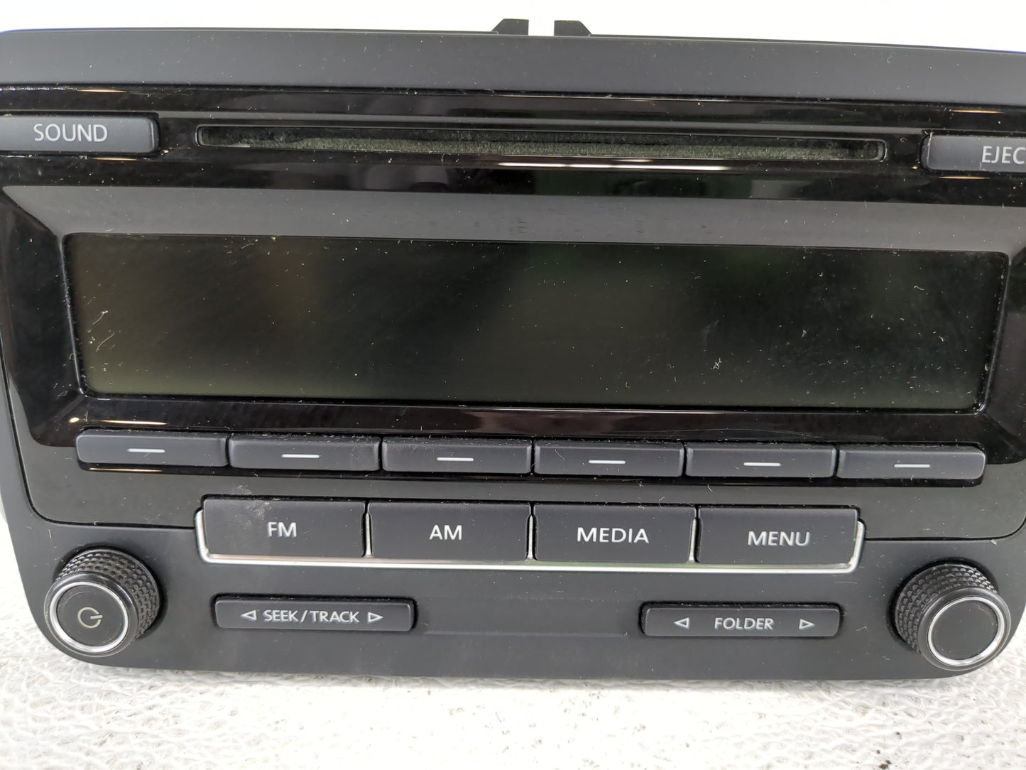 2015-2017 Volkswagen Jetta Radio AM FM Cd Player Receiver Replacement P/N:1K0 035 164 H Fits Fits 2014 2015 2016 2017 OEM Us