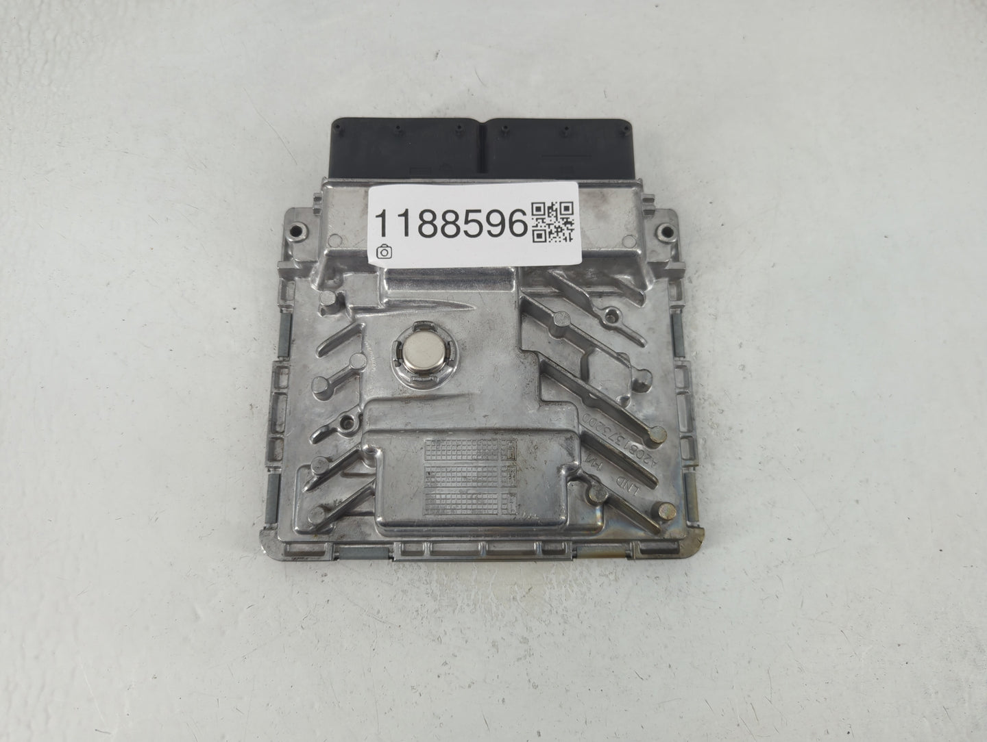 2015-2017 Volkswagen Jetta PCM Engine Control Computer ECU ECM PCU OEM P/N:06K 907 425 C Fits Fits 2015 2016 2017 OEM Used A
