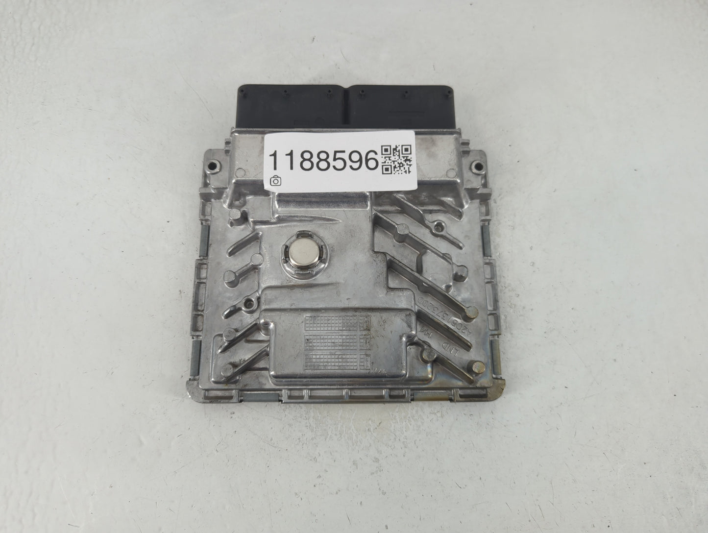 2015-2017 Volkswagen Jetta PCM Engine Control Computer ECU ECM PCU OEM P/N:06K 907 425 C Fits Fits 2015 2016 2017 OEM Used A