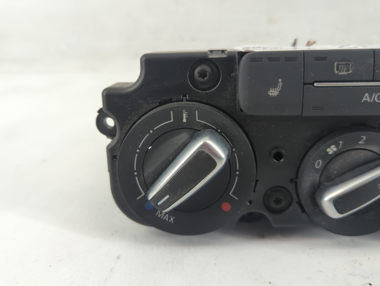 2015-2018 Volkswagen Jetta Climate Control Module Temperature AC/Heater Replacement Fits Fits 2015 2016 2017 2018 OEM Used A