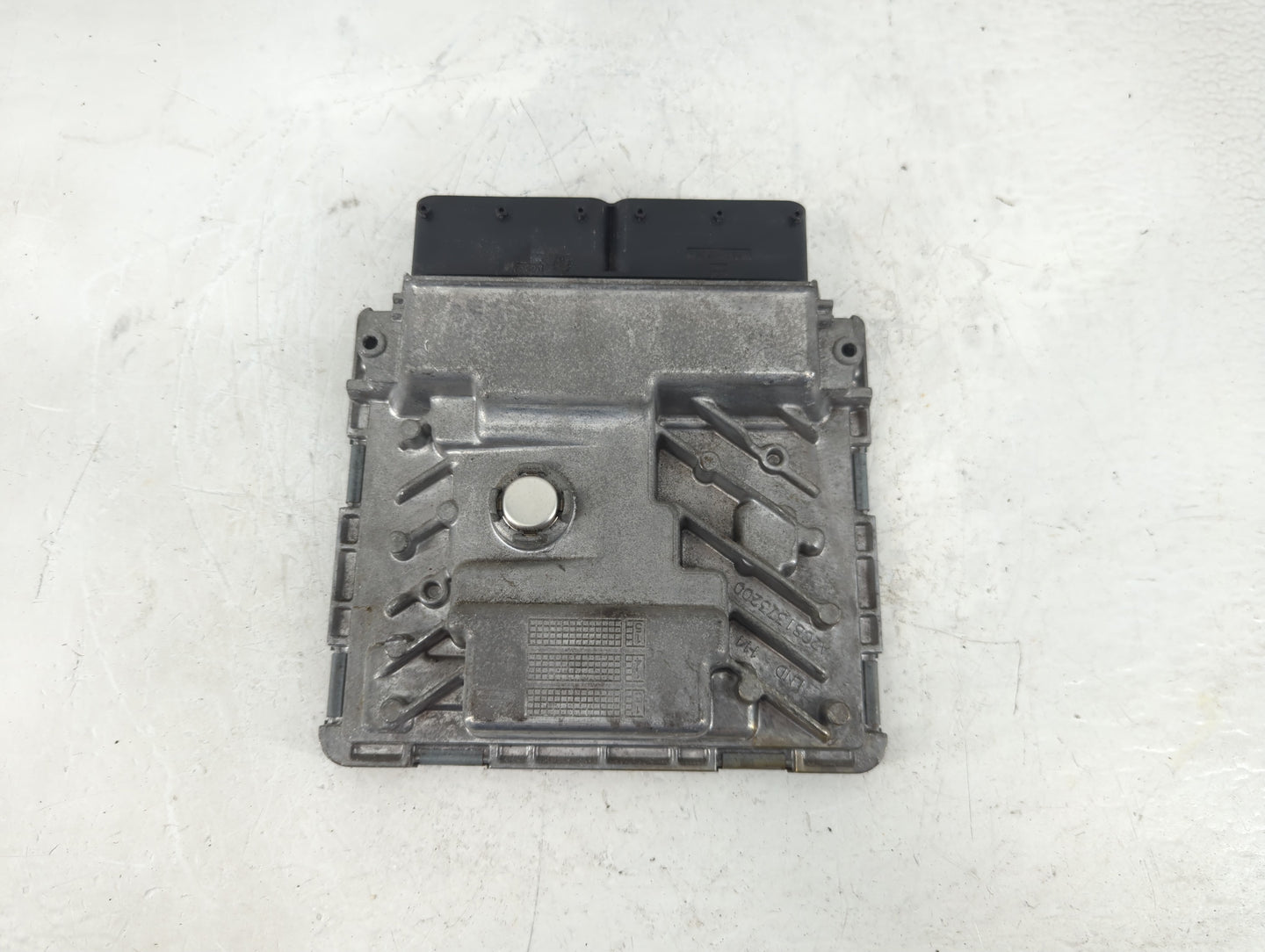 2015-2017 Volkswagen Jetta PCM Engine Control Computer ECU ECM PCU OEM P/N:06K 907 425 C Fits Fits 2015 2016 2017 OEM Used A