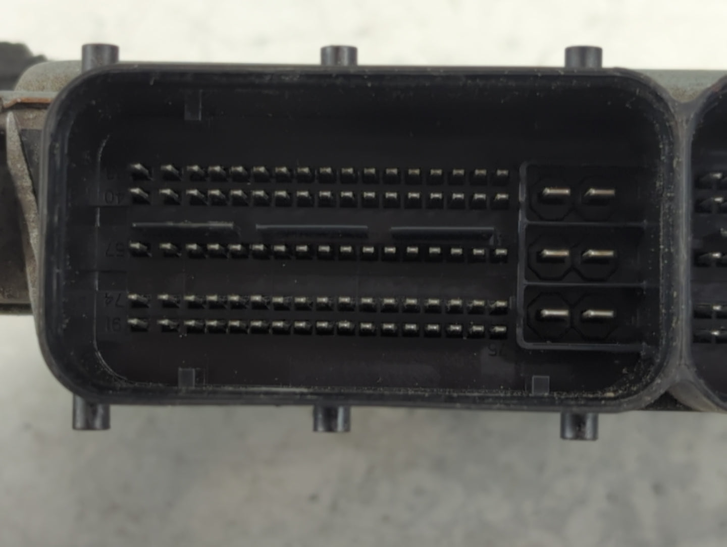 2015-2017 Volkswagen Jetta PCM Engine Control Computer ECU ECM PCU OEM P/N:06K 907 425 C Fits Fits 2015 2016 2017 OEM Used A