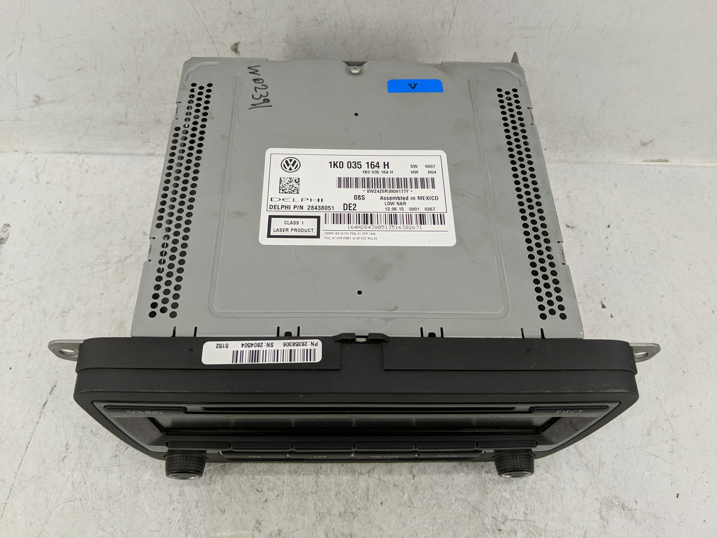 2015-2017 Volkswagen Jetta Radio AM FM Cd Player Receiver Replacement P/N:1K0 035 164 H Fits Fits 2014 2015 2016 2017 OEM Us