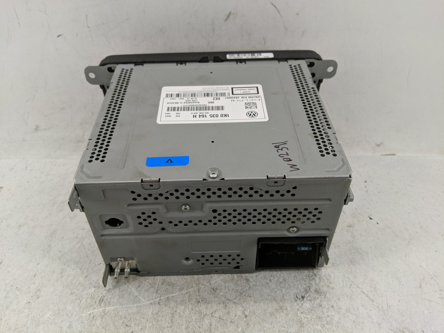 2015-2017 Volkswagen Jetta Radio AM FM Cd Player Receiver Replacement P/N:1K0 035 164 H Fits Fits 2014 2015 2016 2017 OEM Us