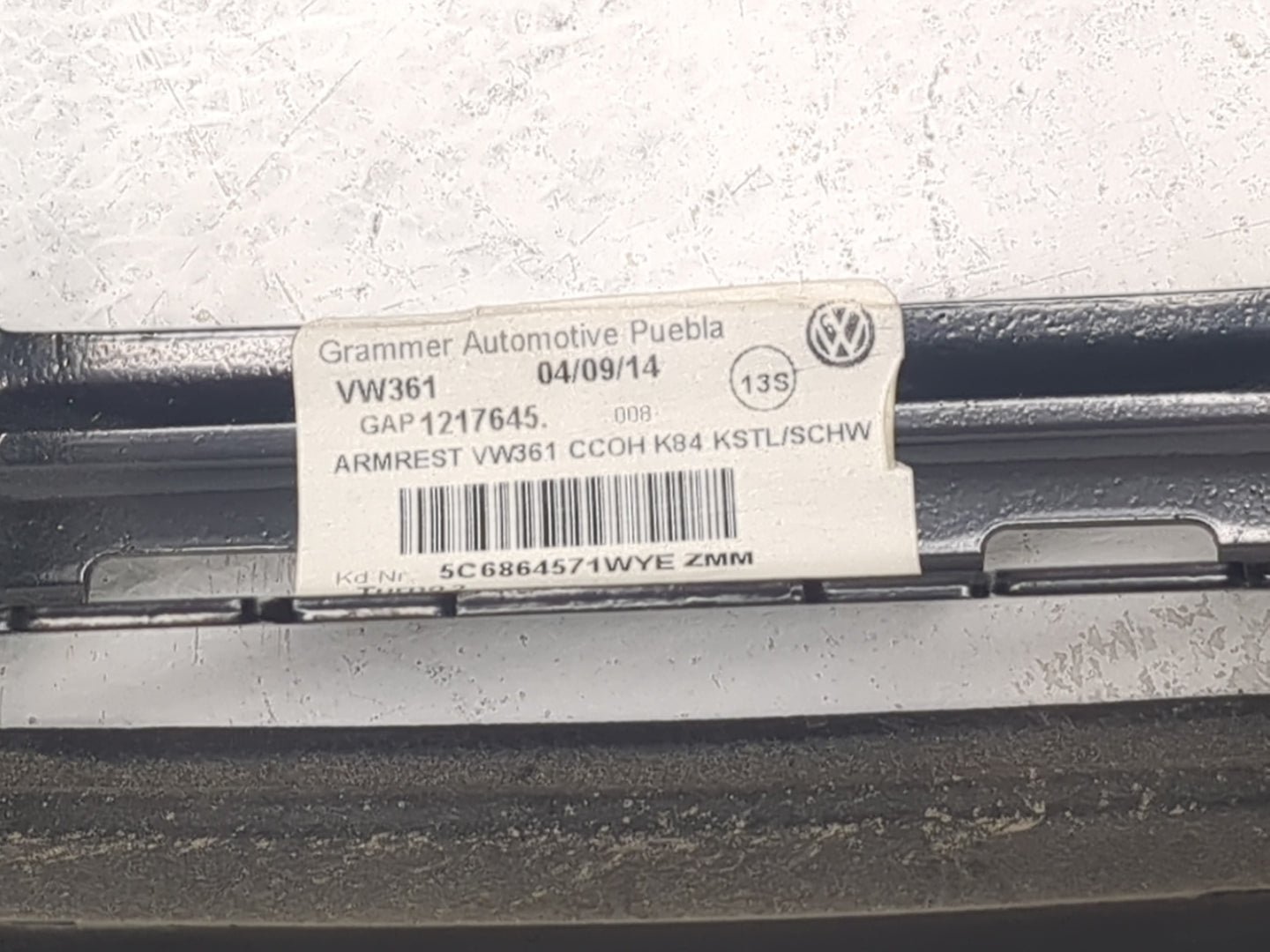 2015 Volkswagen Jetta Center Console Armrest Cover Lid Fits OEM Used Auto Parts - Oemusedautoparts1.com