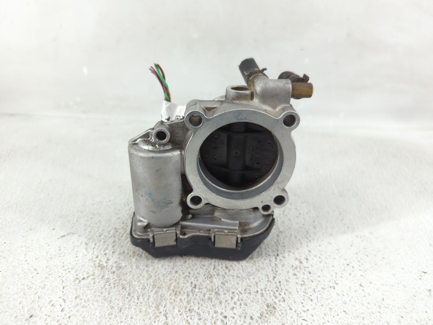 2011-2016 Volkswagen Jetta Throttle Body P/N:A2C85018300 06G 133 062 M Fits Fits 2011 2012 2013 2014 2015 2016 OEM Used Auto