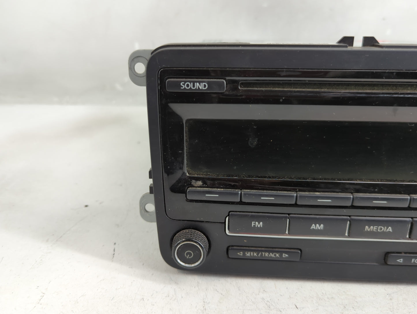 2015-2017 Volkswagen Jetta Radio AM FM Cd Player Receiver Replacement P/N:1K0 035 164 H Fits Fits 2014 2015 2016 2017 OEM Us