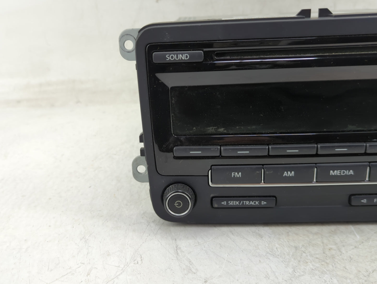 2015-2017 Volkswagen Jetta Radio AM FM Cd Player Receiver Replacement P/N:1K0 035 164 H Fits Fits 2014 2015 2016 2017 OEM Us