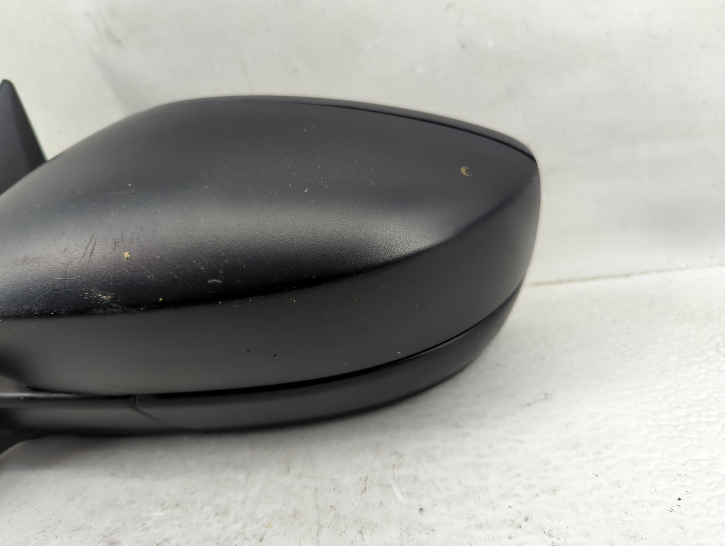 2014-2018 Volkswagen Jetta Driver Side View Mirror - Left Door Mirror OEM Used - Oemusedautoparts1.com