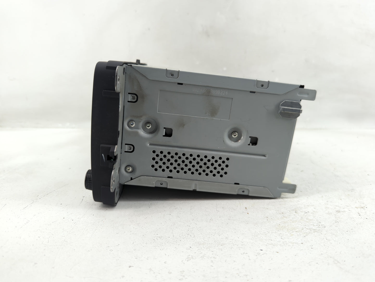 2015-2017 Volkswagen Jetta Radio AM FM Cd Player Receiver Replacement P/N:1K0 035 164 H Fits Fits 2014 2015 2016 2017 OEM Us