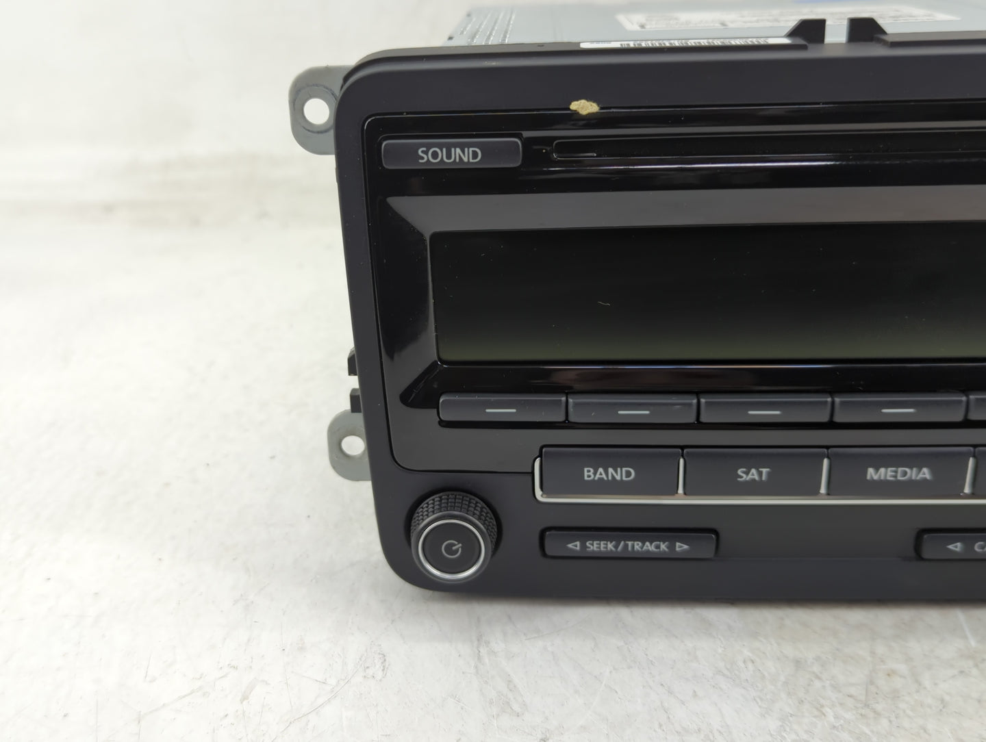 2015-2017 Volkswagen Jetta Radio AM FM Cd Player Receiver Replacement P/N:1K0035164J Fits Fits 2015 2016 2017 OEM Used Auto 