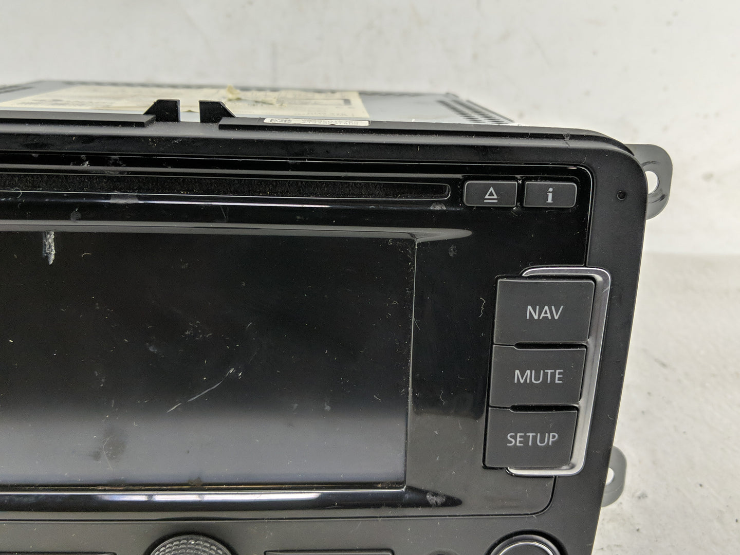 2015-2016 Volkswagen Jetta Radio AM FM Cd Player Receiver Replacement P/N:1Q0 035 274 B Fits Fits 2015 2016 OEM Used Auto Pa