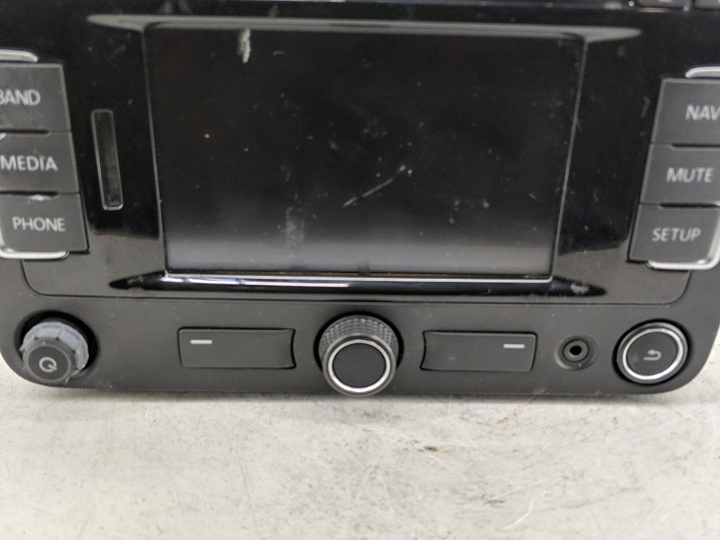 2015-2016 Volkswagen Jetta Radio AM FM Cd Player Receiver Replacement P/N:1Q0 035 274 B Fits Fits 2015 2016 OEM Used Auto Pa