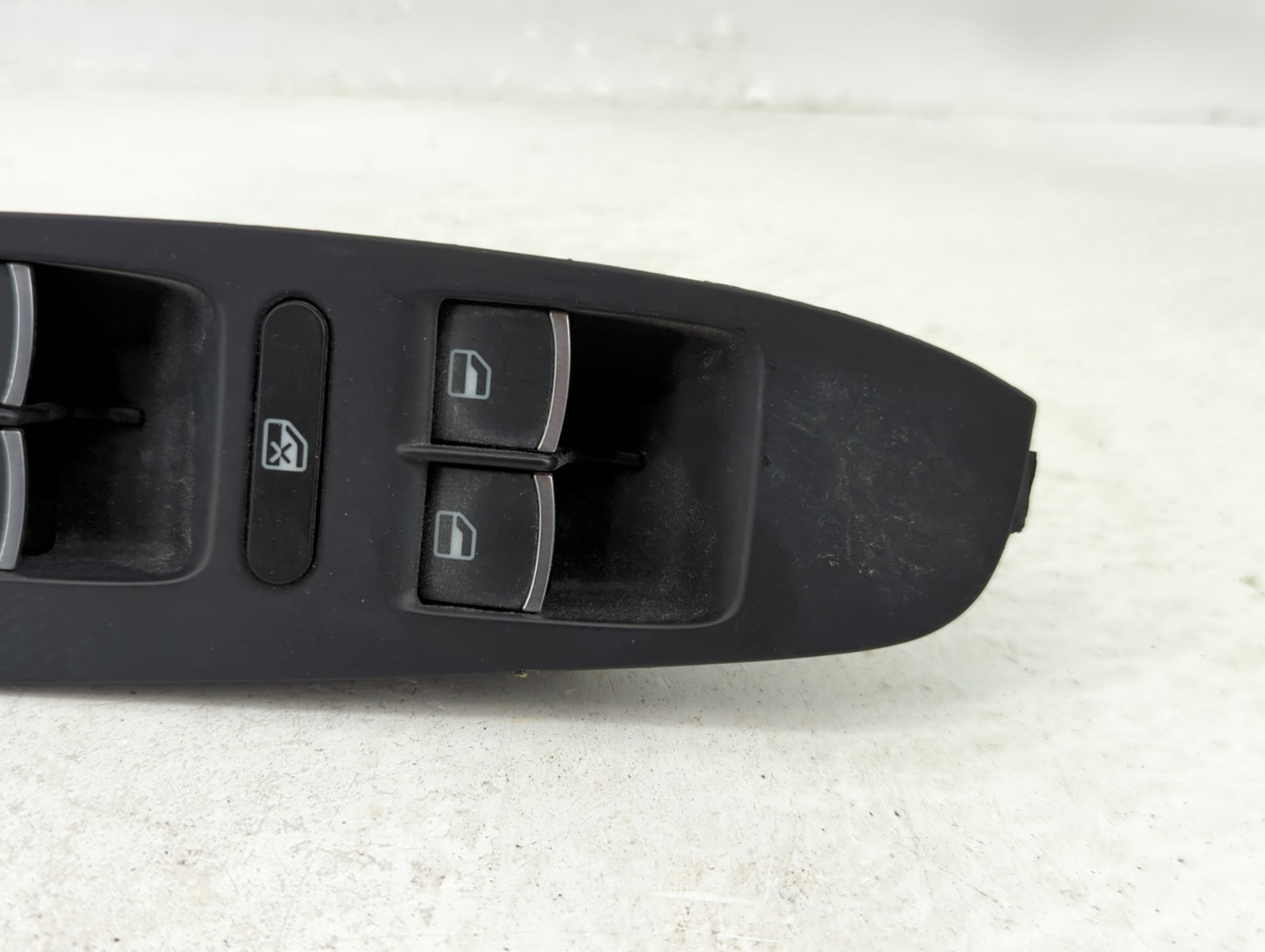 2015 Volkswagen Jetta Master Power Window Switch Replacement Driver Side Left Fits OEM Used Auto Parts - Oemusedautoparts1.c