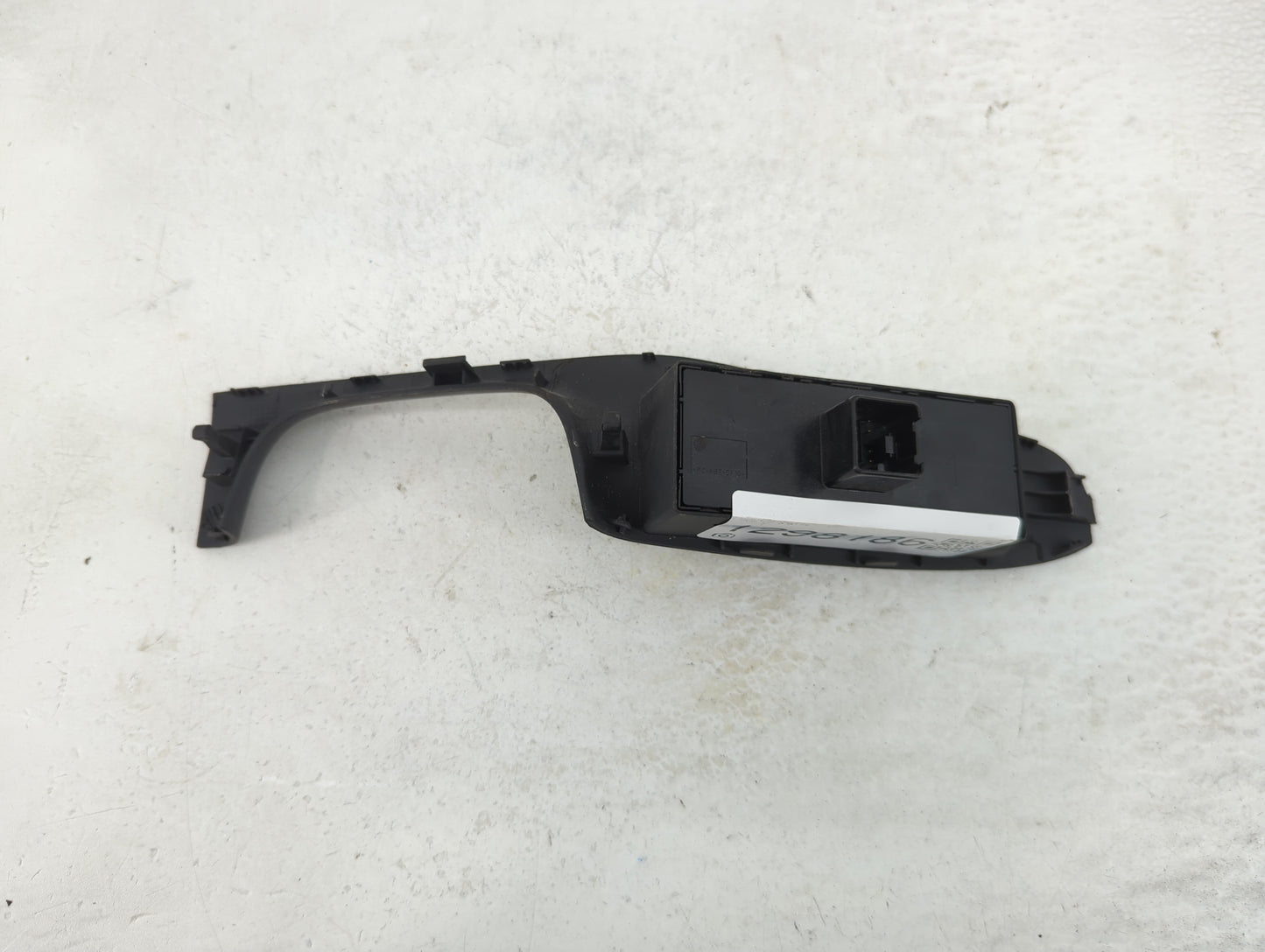 2015 Volkswagen Jetta Master Power Window Switch Replacement Driver Side Left Fits OEM Used Auto Parts - Oemusedautoparts1.c
