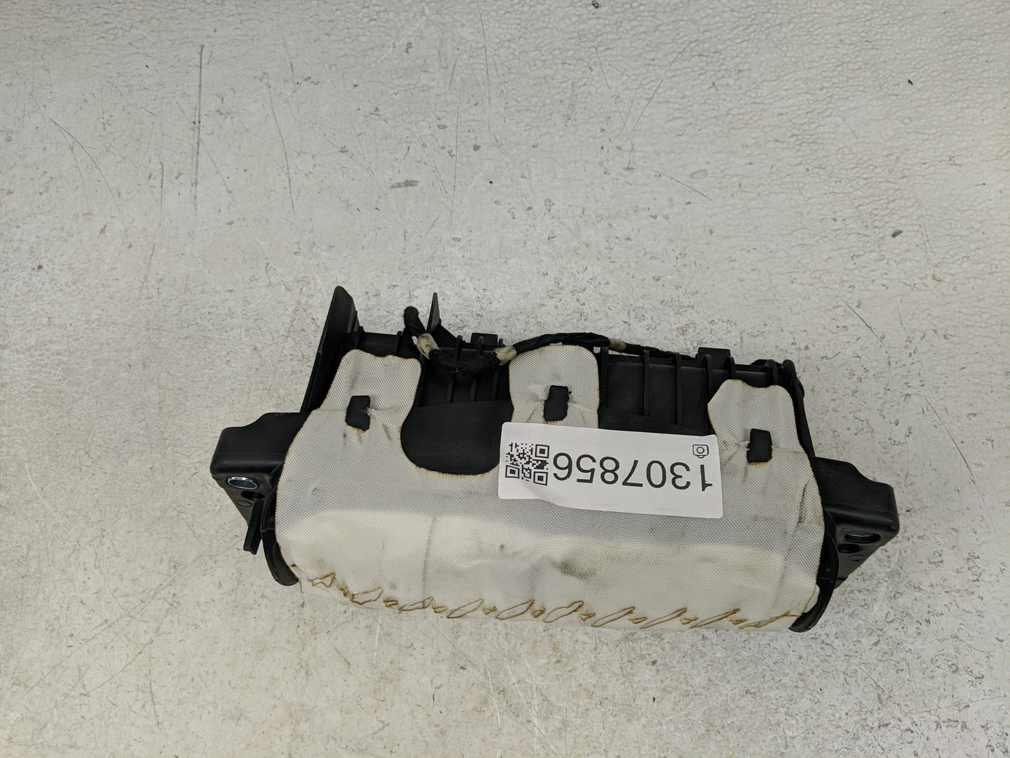 2015 Volkswagen Jetta Air Bag Passenger Right Dashboard OEM Fits OEM Used Auto Parts - Oemusedautoparts1.com