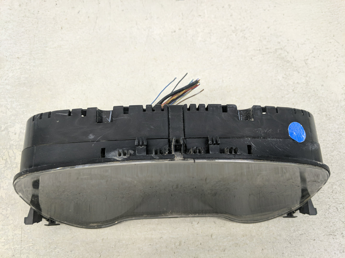 2015-2017 Volkswagen Jetta Instrument Cluster Speedometer Gauges P/N:5C6920 954B Fits Fits 2015 2016 2017 OEM Used Auto Part
