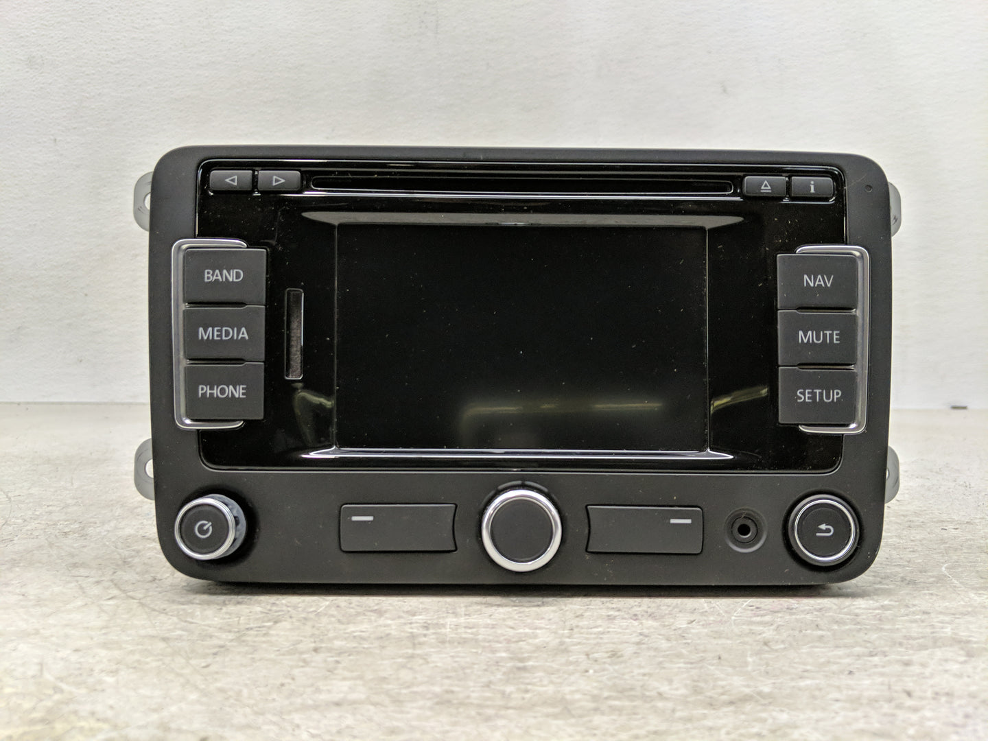 2015-2016 Volkswagen Jetta Radio AM FM Cd Player Receiver Replacement P/N:1Q0 035 274 B Fits Fits 2015 2016 OEM Used Auto Pa