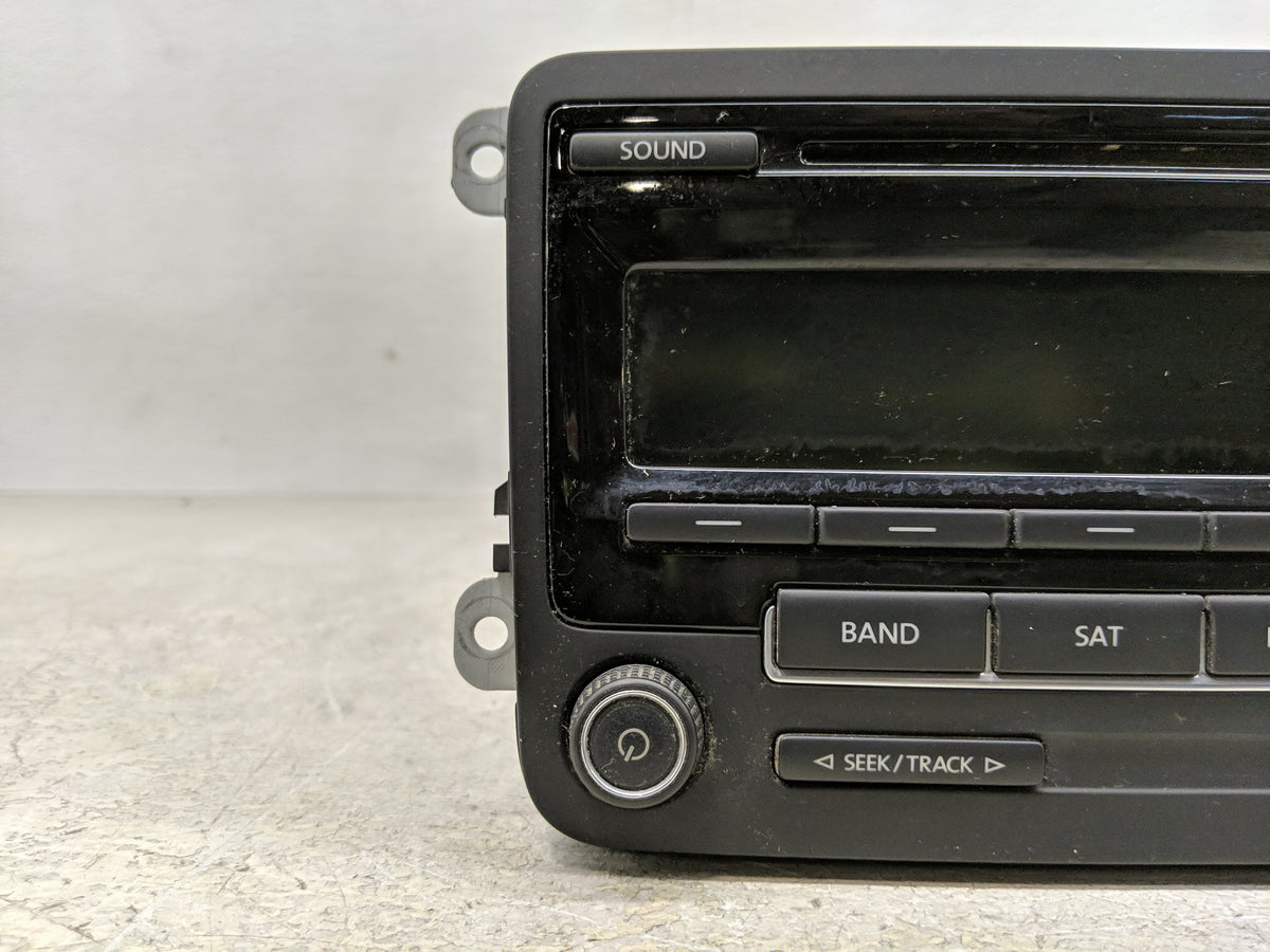 2015-2017 Volkswagen Jetta Radio AM FM Cd Player Receiver Replacement P/N:1K0035164J Fits Fits 2015 2016 2017 OEM Used Auto 