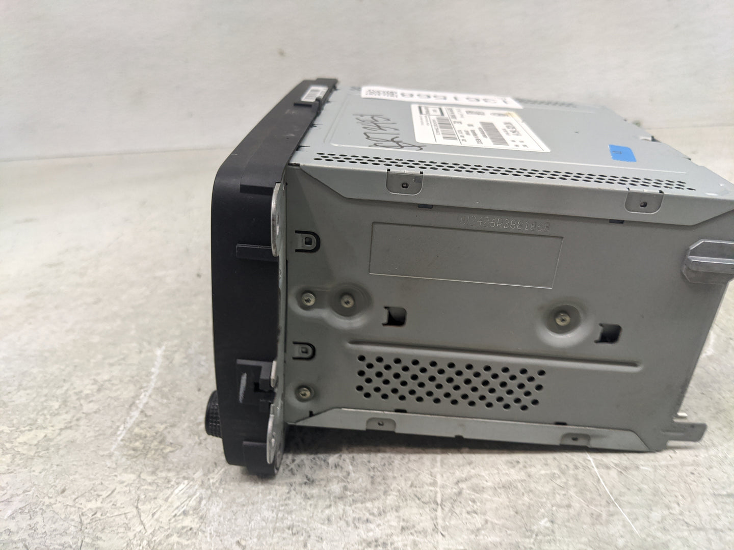 2015-2017 Volkswagen Jetta Radio AM FM Cd Player Receiver Replacement P/N:1K0 035 164 H Fits Fits 2014 2015 2016 2017 OEM Us