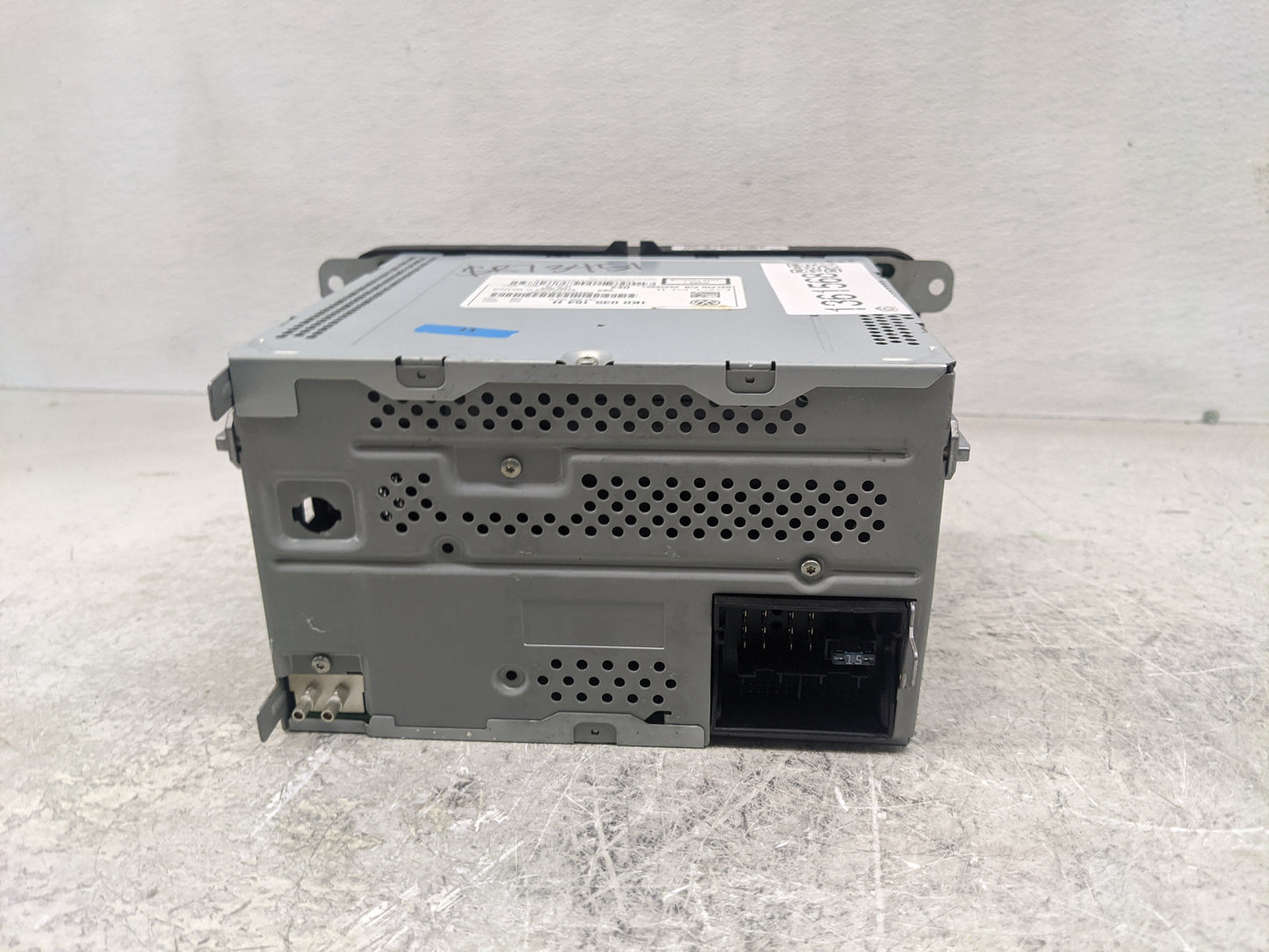 2015-2017 Volkswagen Jetta Radio AM FM Cd Player Receiver Replacement P/N:1K0 035 164 H Fits Fits 2014 2015 2016 2017 OEM Us