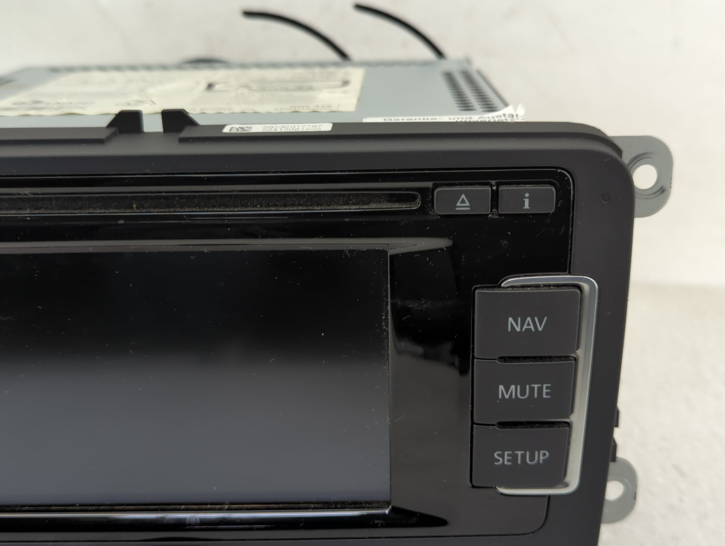 2015-2017 Volkswagen Jetta Radio AM FM Cd Player Receiver Replacement P/N:1Q0 035 274 B Fits Fits 2015 2016 2017 OEM Used Au
